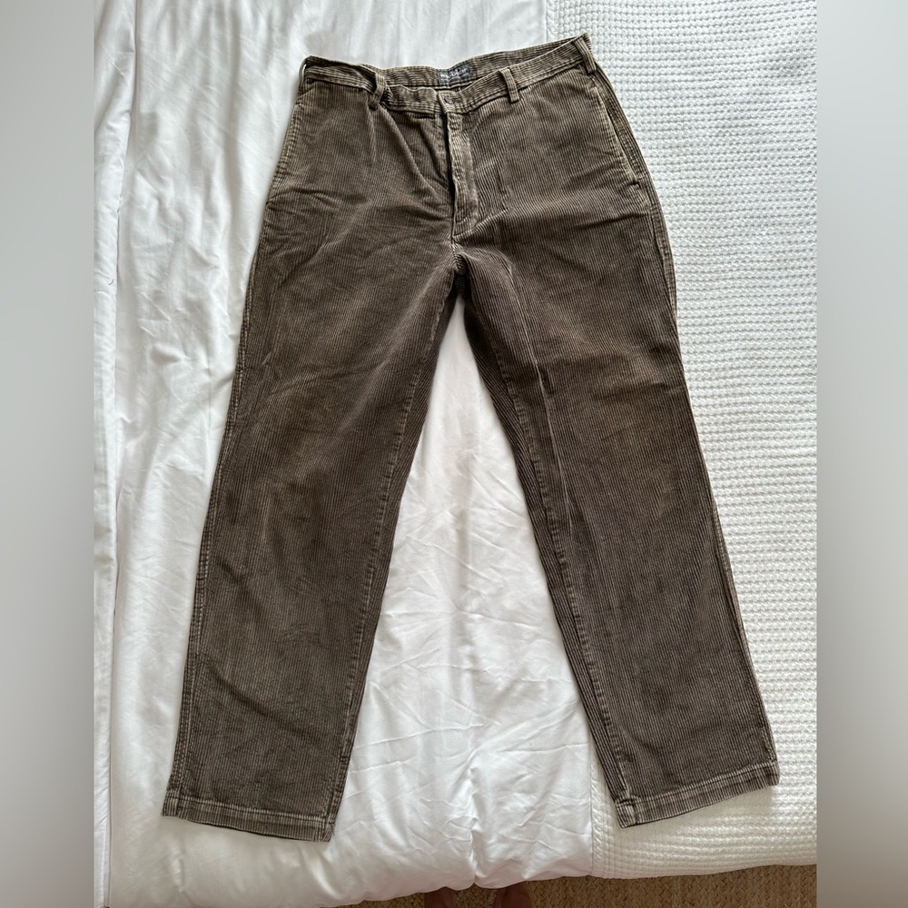 Woolrich Corduroy brown pants (36x32)